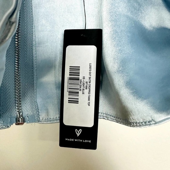 Lulus NWT Luxe'd Out Satin Silk Scoop Neck Cropped Tank Top Light Blue Size XS - Picture 7 of 10